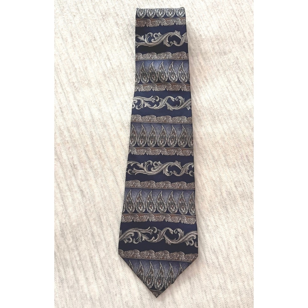 Henry Grethel Mens Navy Blue Silver Paisley Italian Silk Wide Necktie Tie